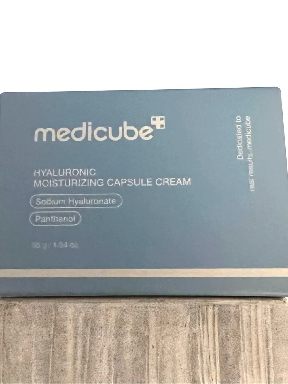 Medicube Hyaluronic Moisturizing Capsule Cream — Blue